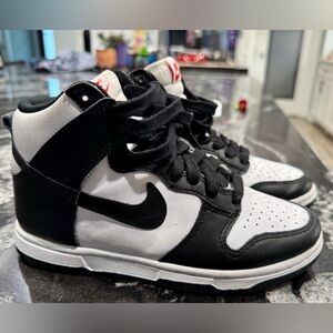 Kids Nike Dunks Black and White High-Top Sneakers